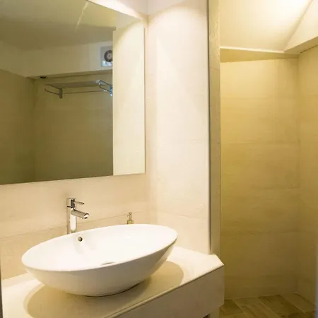 Hotel Dimele &